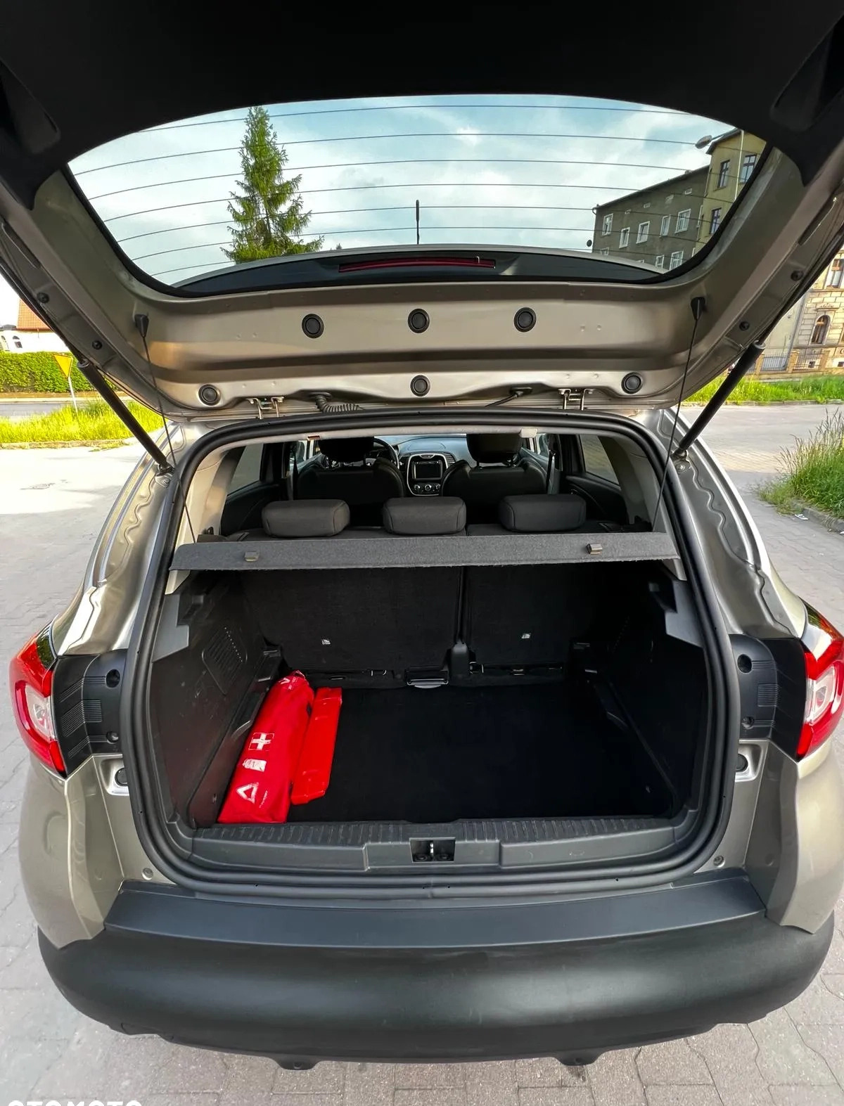 Renault Captur cena 37500 przebieg: 152000, rok produkcji 2013 z Wrocław małe 37